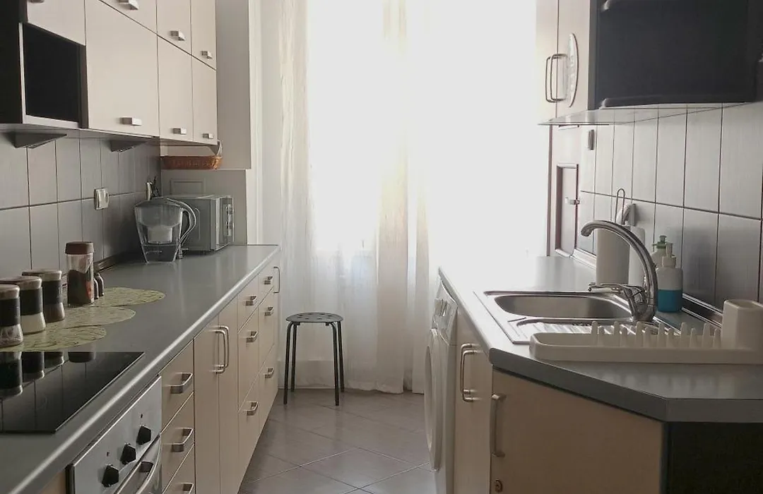Babel Hostel-1