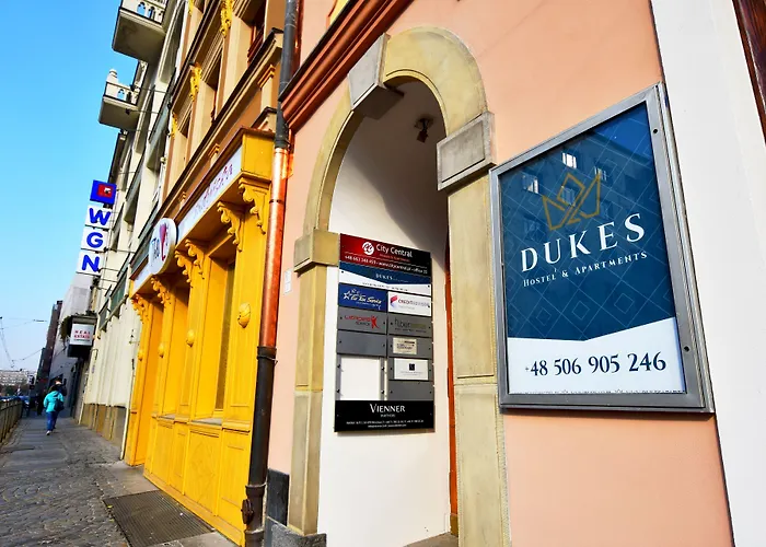 Dukes Aparthostel - Pokoje Prywatne Wrocław